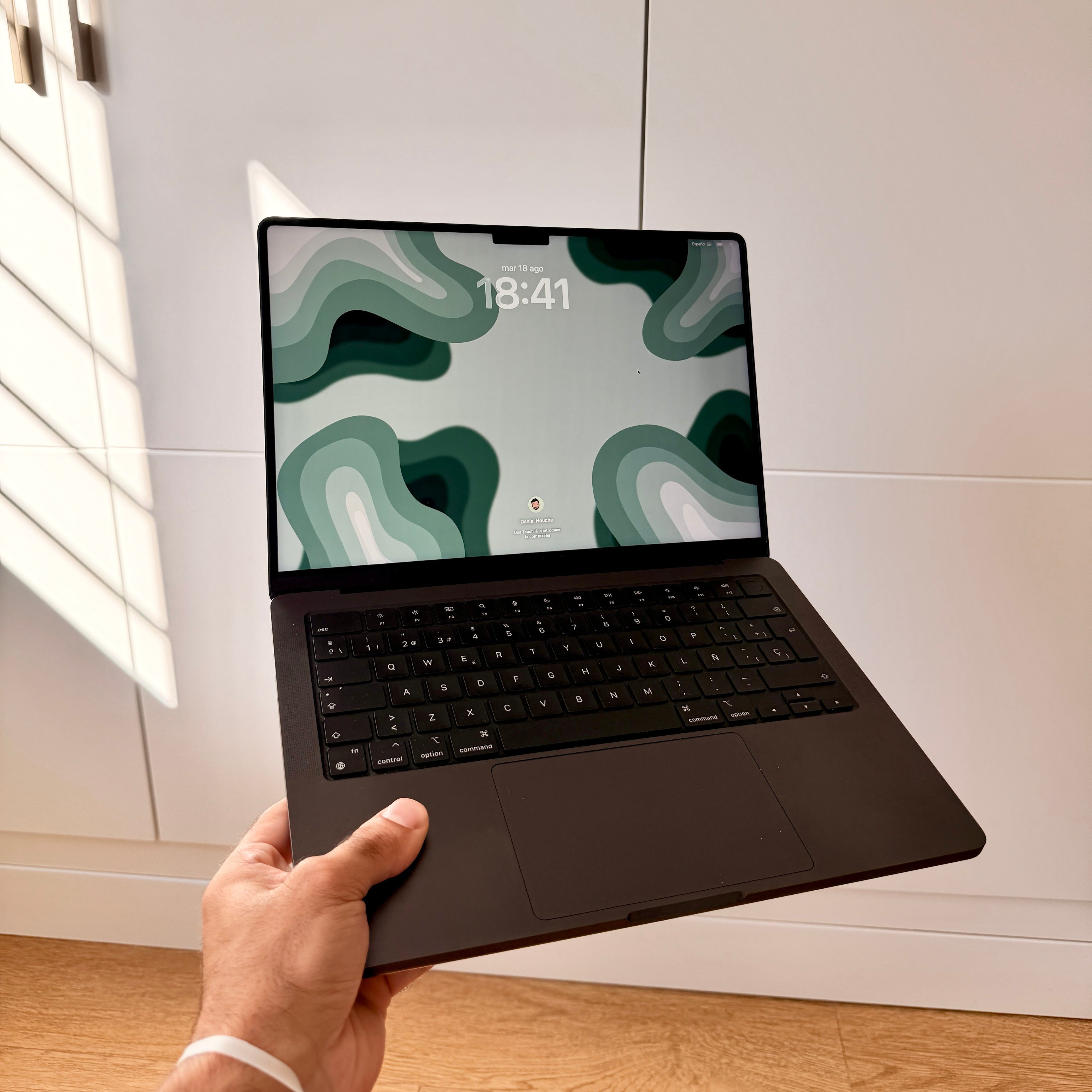 Liquid Wallapaper Pack